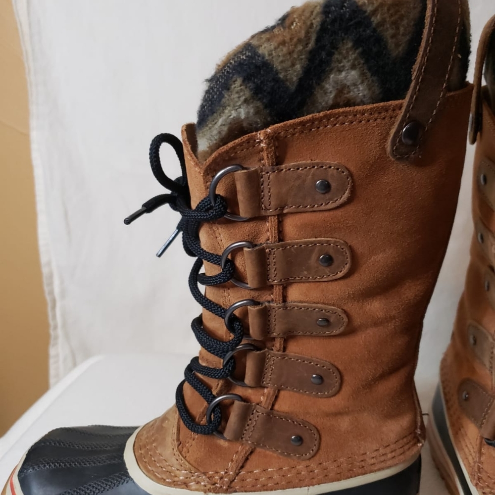Sorel women's Extreme winter waterproof boots - Picture 2 of 14